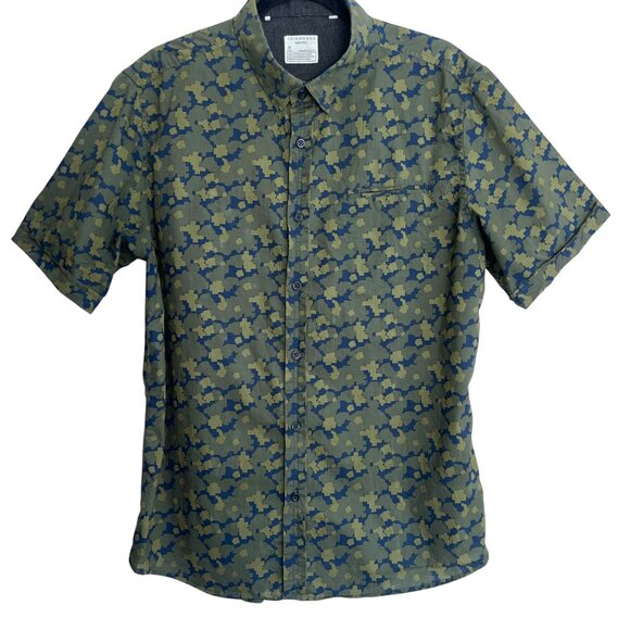 7 Diamonds Green Digital Camo Print Hideaway Short Sleeve Shirt Size XL - Picture 7 of 7